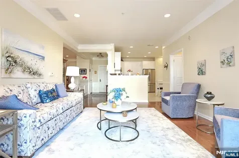 3214 Warrens Way Wanaque NJ 07465
