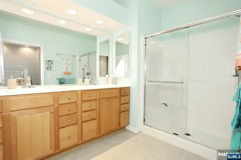 3214 Warrens Way Wanaque NJ 07465