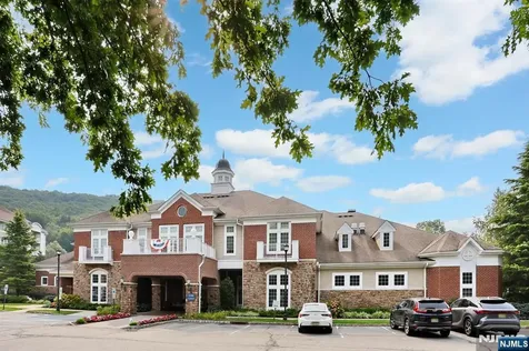 3214 Warrens Way Wanaque NJ 07465