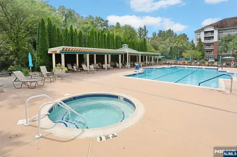 3214 Warrens Way Wanaque NJ 07465