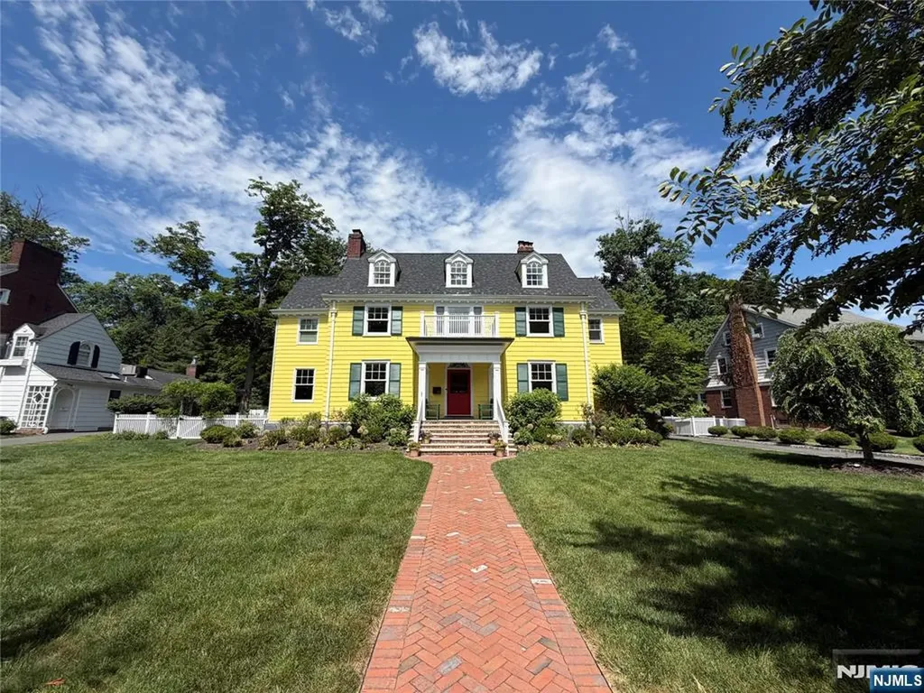 48 Edgemont Road Montclair NJ 07042