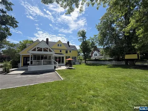 48 Edgemont Road Montclair NJ 07042