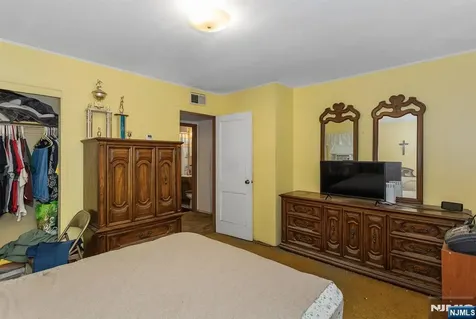 44 Bergen Drive Little Falls NJ 07424