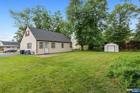 44 Bergen Drive Little Falls NJ 07424