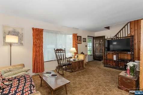 44 Bergen Drive Little Falls NJ 07424