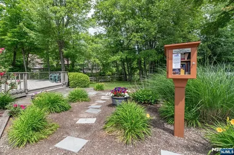23 Foxboro Lane West Milford NJ 07480
