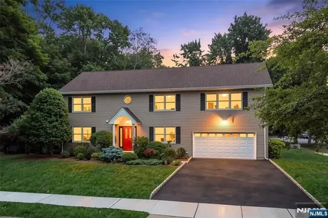 720 Maxwell Place Ridgewood NJ 07450