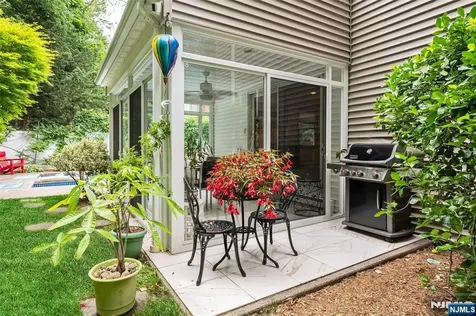 720 Maxwell Place Ridgewood NJ 07450
