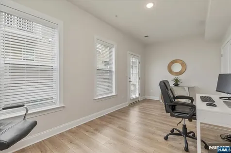 102 Abbe Road Little Falls NJ 07424