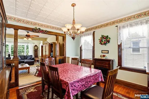 332 Riverside Lyndhurst NJ 07071