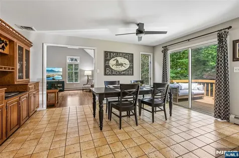 10 Wood Hollow Trail Upper Saddle River NJ 07458