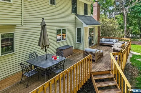 10 Wood Hollow Trail Upper Saddle River NJ 07458
