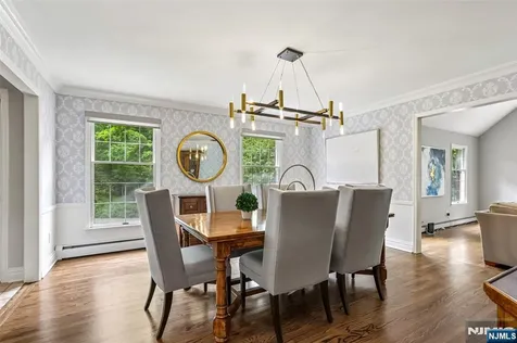 10 Wood Hollow Trail Upper Saddle River NJ 07458