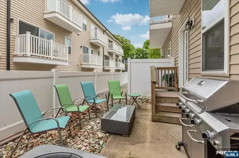 102 Abbe Road Little Falls NJ 07424