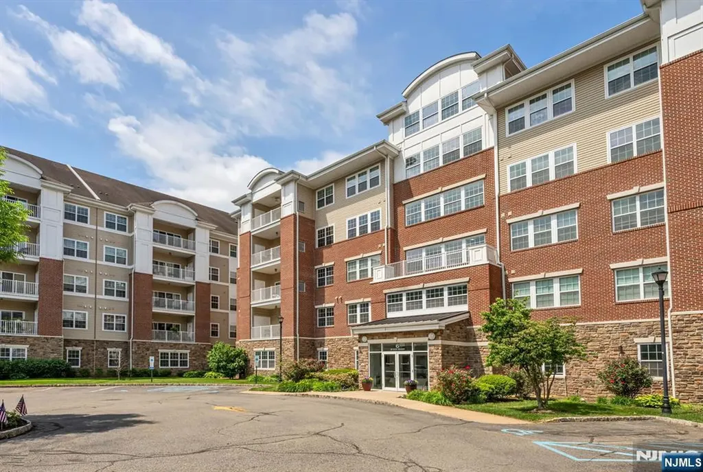 6318 Warrens Way Wanaque NJ 07465