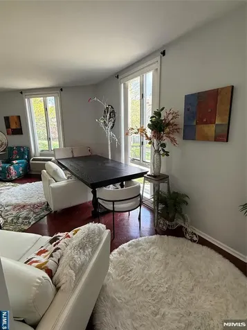 50 Pine Montclair NJ 07042