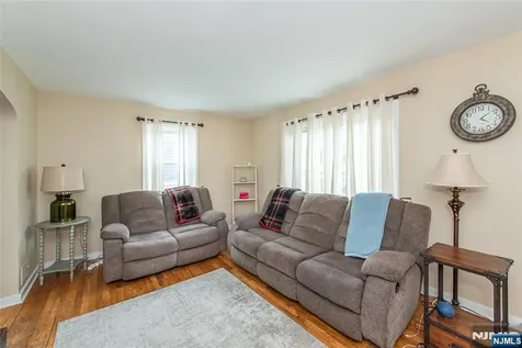 19 Brookdale Avenue Cedar Grove NJ 07009