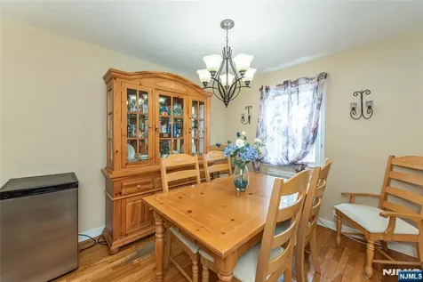 19 Brookdale Avenue Cedar Grove NJ 07009
