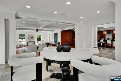 312 Saw Mill Lane Wyckoff NJ 07481