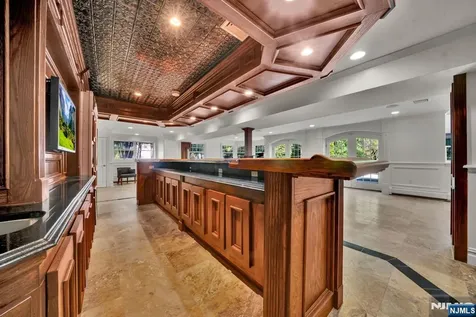 312 Saw Mill Lane Wyckoff NJ 07481