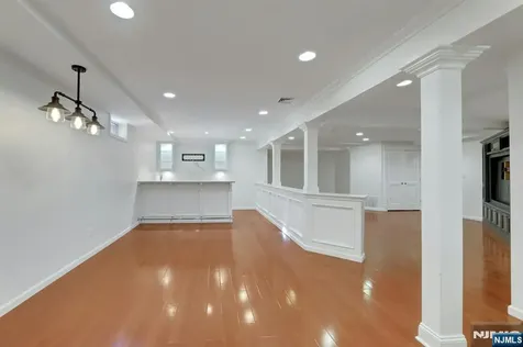 28 Serrell Drive Montvale NJ 07645