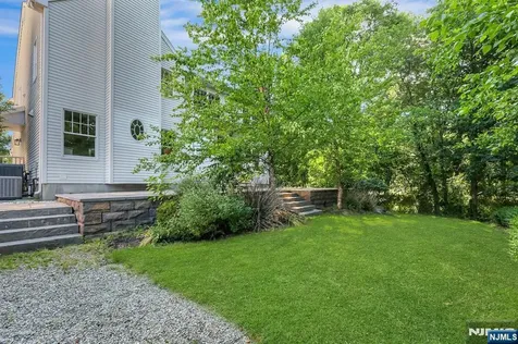 28 Serrell Drive Montvale NJ 07645