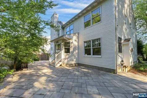 28 Serrell Drive Montvale NJ 07645
