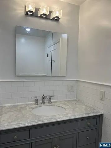 21 Wedgewood Drive Verona NJ 07044
