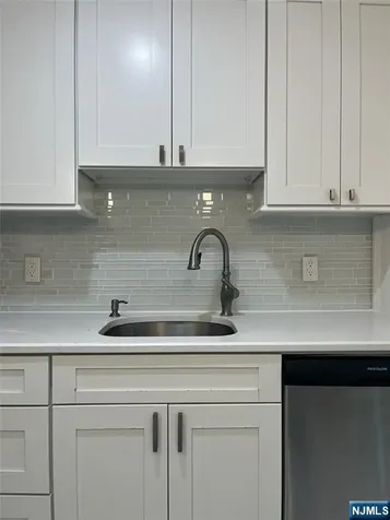 21 Wedgewood Drive Verona NJ 07044