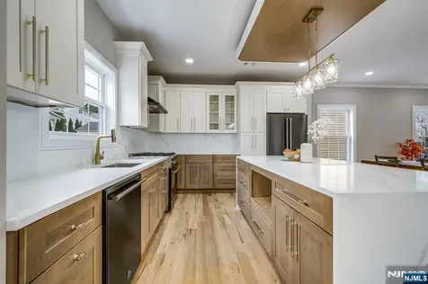 55 Long Hill Drive Clifton NJ 07013