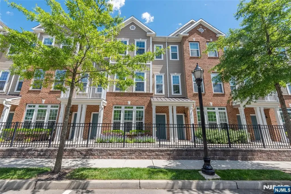 114 Wesmont Drive Wood Ridge NJ 07075