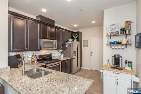 114 Wesmont Drive Wood Ridge NJ 07075