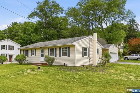 427 Warwick Turnpike West Milford NJ 07421