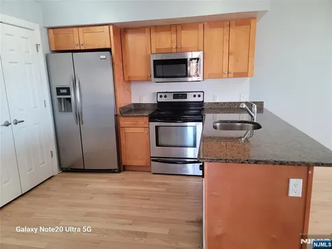 411 E Brinkerhoff Avenue Palisades Park NJ 07650
