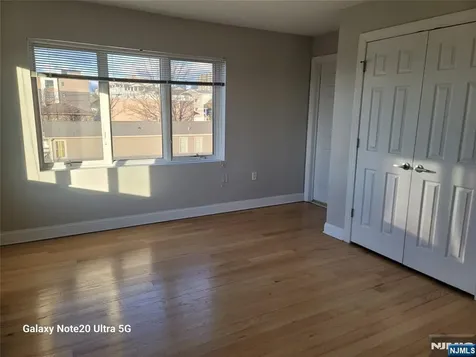 411 E Brinkerhoff Avenue Palisades Park NJ 07650