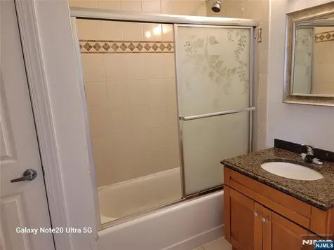 411 E Brinkerhoff Avenue Palisades Park NJ 07650
