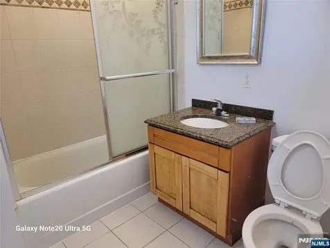 411 E Brinkerhoff Avenue Palisades Park NJ 07650