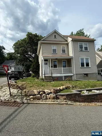 41 Outlook Avenue Hawthorne NJ 07506