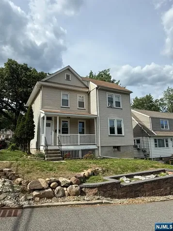41 Outlook Avenue Hawthorne NJ 07506