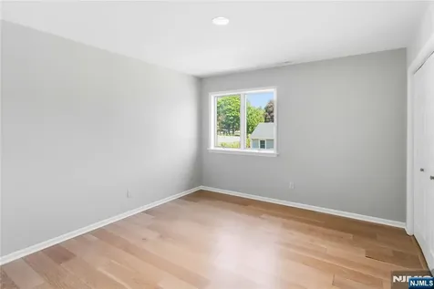 131 Haase Avenue Paramus NJ 07652