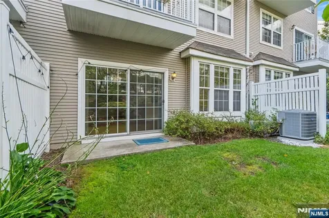 260 Riverwalk Way Clifton NJ 07014