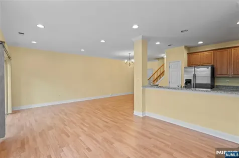 260 Riverwalk Way Clifton NJ 07014
