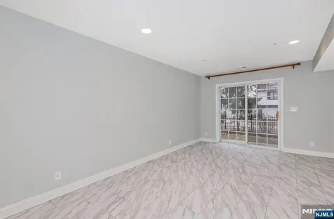187 Blue Heron Drive Secaucus NJ 07094