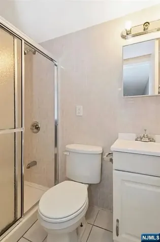 187 Blue Heron Drive Secaucus NJ 07094