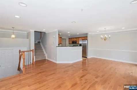 187 Blue Heron Drive Secaucus NJ 07094