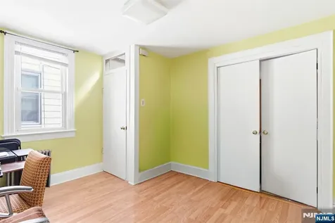 164 Hopkins Avenue Jersey City NJ 07306