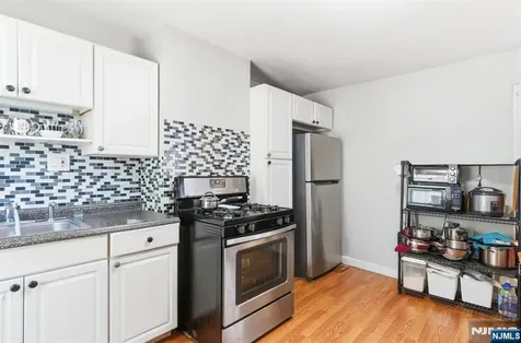 164 Hopkins Avenue Jersey City NJ 07306