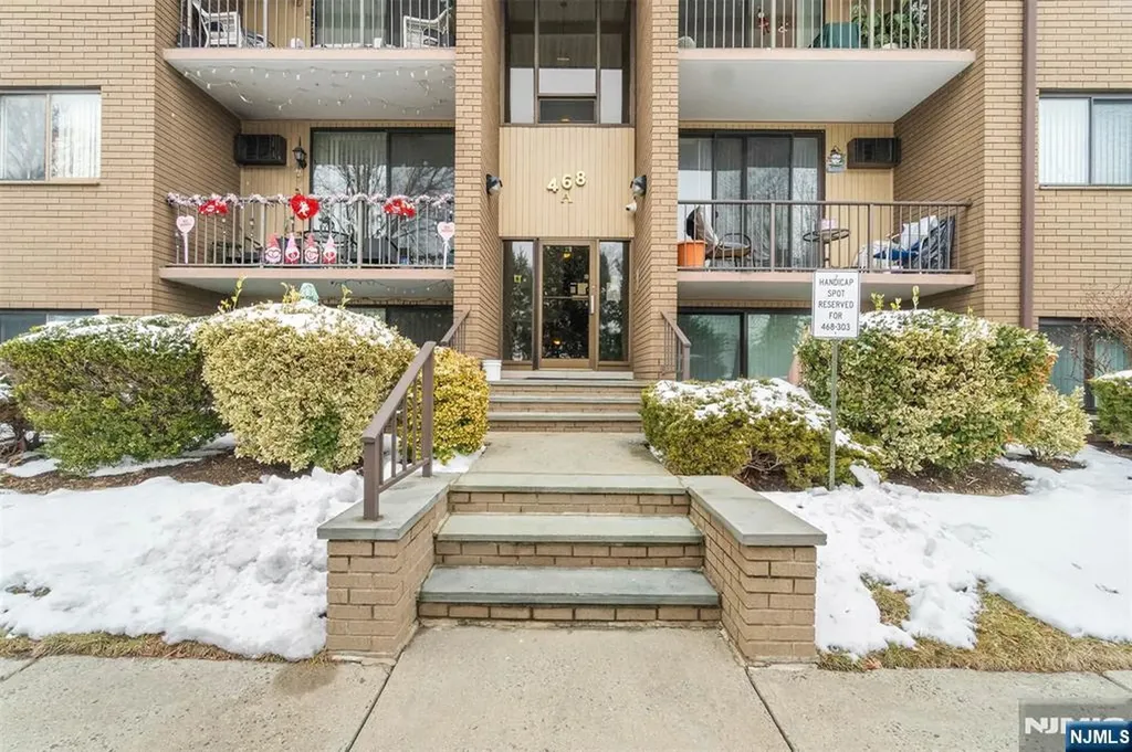 468 Liberty Street Little Ferry NJ 07643
