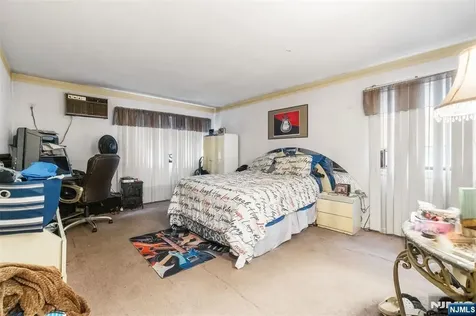 468 Liberty Street Little Ferry NJ 07643