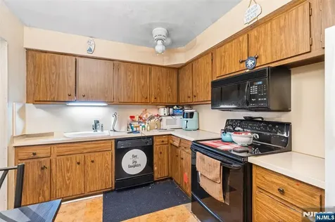468 Liberty Street Little Ferry NJ 07643